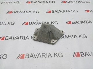Кронштейн двигателя, ориг. номер 22116775903, BMW 550i