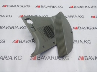 Накладка панели отдыха ноги, ориг. номер 51438107963, BMW 525i
