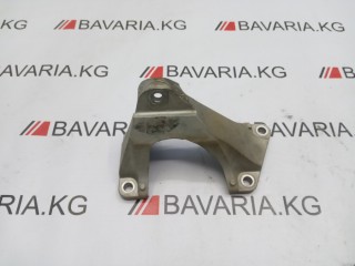 Кронштейн двигателя, ориг. номер 22116788606, BMW M235i
