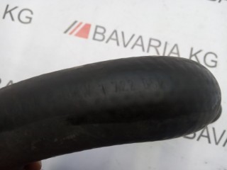 Патрубок радиатора нижний, ориг. номер 11531722852, BMW 525i