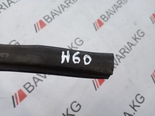 Уплотнитель капота, ориг. номер 51711944588, BMW 540i