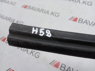 Уплотнитель багажной двери, ориг. номер 51718110499, 51711946046, BMW 525i