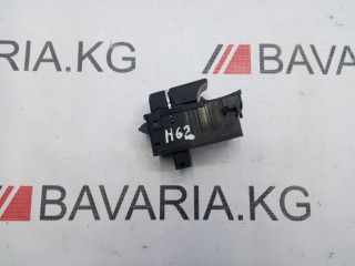 Кнопка фиксатора стояночного тормоза, ориг. номер 61316822518, 61319217594, BMW 528i 2009-2013