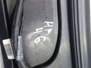 Щиток под лобовое стекло +форсунки с подогревом, ориг. номер 41137145309, BMW 335 2004-2008