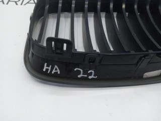 Решетка радиатора к-т, ориг. номер 51137322209, 51137322210, BMW 135i