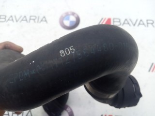 Патрубок радиатора нижний, ориг. номер 17127564480, BMW 135is