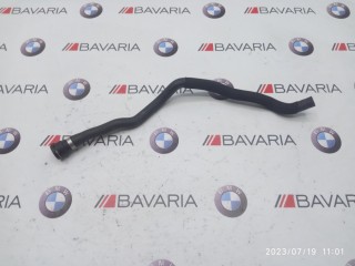 Патрубок расширительного бачка, ориг. номер 64216951946, BMW 135is