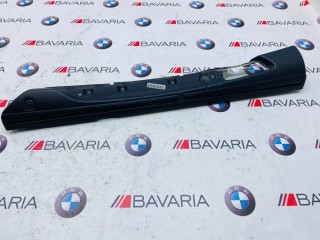 Шторка боковой двери, ориг. номер 51427137212, BMW X5