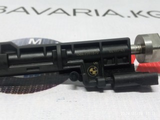 Форсунка топливная, ориг. номер 13647597870, BMW