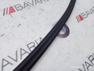 Уплотнитель багажной двери, ориг. номер 51767260916, 7204298, BMW 5' 550i