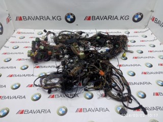 Коса кузова, ориг. номер 61128368420, BMW 3' 325i