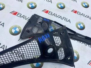 Накладка под лобовое стекло, ориг. номер 51711946126, 51711946125, BMW 525i
