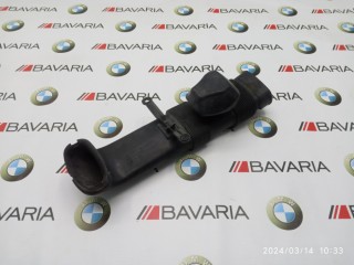 Воздуховод воздушного фильтра, ориг. номер 13717548901, BMW X5' 4.8i