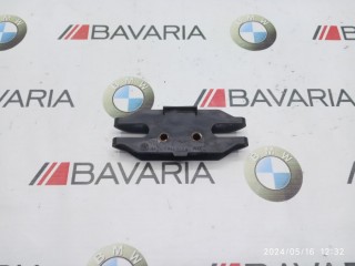 Крепление бампера, ориг. номер 51121944543, BMW 525i