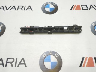 Крепление под накладку порога, ориг. номер 51777184776, BMW 5' 528i