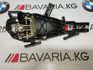 Опора наружной ручки двери, ориг. номер 51217137053, BMW X5' 4.8i