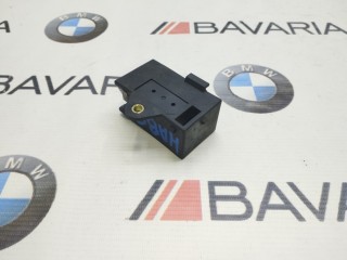 Плюсовой вывод в моторном отсеке, ориг. номер 12421714320, 12427514342, BMW 525i