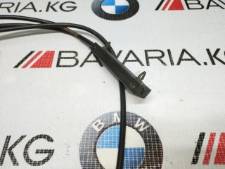 Трос капота между замками, ориг. номер 51237183773, BMW 5' 550i
