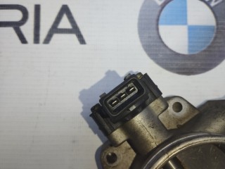 Дроссельная заслонка, ориг. номер 13541748105, BMW 3' 325i
