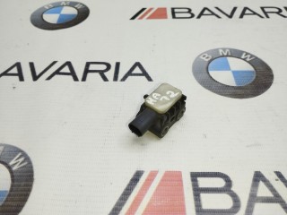 Датчик удара SRS на кузове, ориг. номер 65779152262, BMW X5' 4.8i
