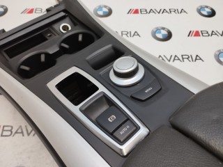 Центральная консоль, ориг. номер 51166954938, BMW X5' 4.8i