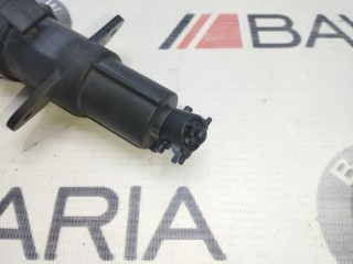 Форсунка омывателя фар, ориг. номер 61677001949, BMW 135is