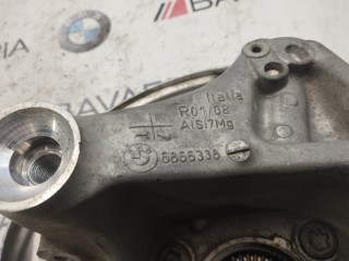 Цапфа со ступицей в сборе, ориг. номер 33306866336, BMW 530E
