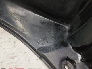 Подкрылок, ориг. номер 51711908002, BMW 735IL