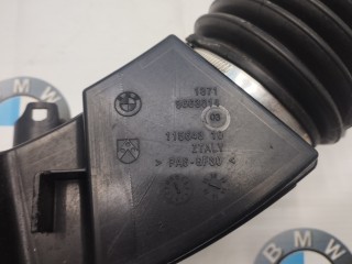 Патрубок воздушного фильтра, ориг. номер 13718663614, BMW X3