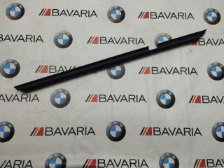 Уплотнитель стекла в боковой двери, ориг. номер 51357336983, BMW 530E