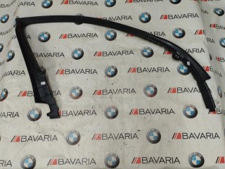 Щиток оконной рамы двери, ориг. номер 51337384930, BMW 530E