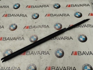 Уплотнитель стекла в боковой двери, ориг. номер 51357336984, BMW 530E