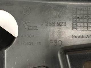Направляющая бампера, ориг. номер 51127384465, 51127256923, BMW 3' 335i