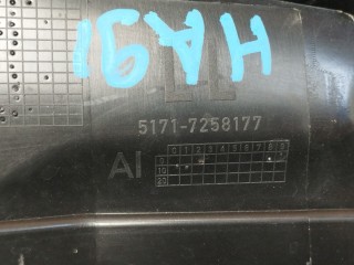 Накладка под лобовое стекло, ориг. номер 51717258177, BMW 335i