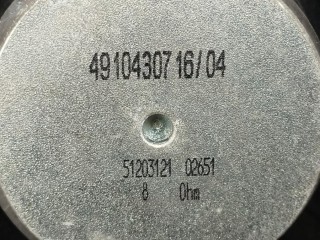 Динамик в дверь, ориг. номер 65138381550, BMW X5 4.6i