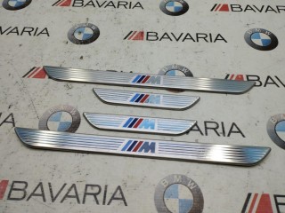 Накладка порога М, ориг. номер 51477205263, 51477205265, BMW X5M 2009-2011