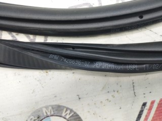 Уплотнитель двери на кузове, ориг. номер 7428696, 51769465543, BMW X5 2018-2023