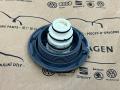 4M0121321R Пробка расширительного бачка Audi Q5 FY - фото №3