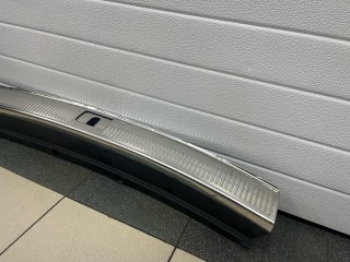 Накладка внутренняя на заднюю панель кузова, ориг. номер 80A864483E, Audi Q5 FY 2017-2020