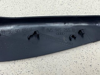 накладка заднего фонаря правая, ориг. номер 8W5945255B, Audi S4 B9 рест 2019-2026