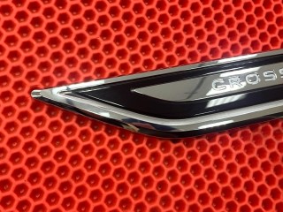 эмблема передняя правая, ориг. номер 3CM853688D, Volkswagen Atlas Cross Sport