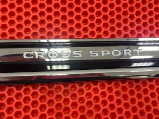 эмблема передняя правая, ориг. номер 3CM853688D, Volkswagen Atlas Cross Sport