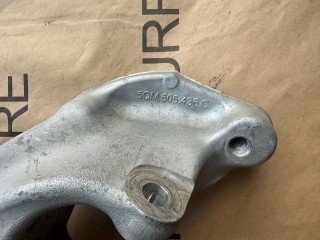 кулак задний правый, ориг. номер 5QM505436C, Volkswagen Taos 2020-2024