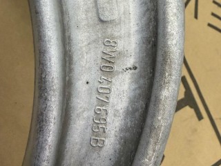 Рычаг передний левый нижний, ориг. номер 8W0407695B, Audi A4 B9 2019-2026