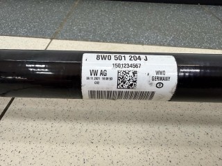 Полуось задняя правая, ориг. номер 8W0501204J, Audi A4 B9 2019-2026