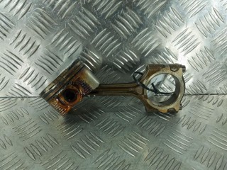 Поршень, Mazda 3 2006-2009