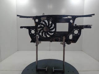 Передняя панель крепления облицовки (телевизор), Audi A4 2000-2006