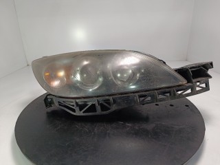 Фара правая Mazda 3 2006-2009