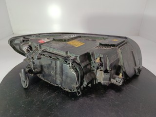 Фара левая, ориг. номер 30744681, Volvo V50 2003-2007