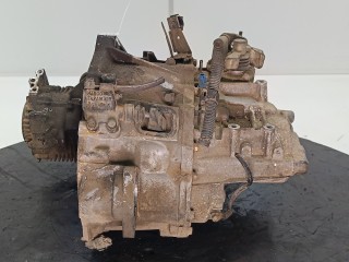 КПП механическая (МКПП) Nissan X-Trail 2004-2007
